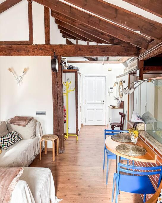 Acogedor Loft Con Vistas A La Ciudad Apartman Santender Kültér fotó