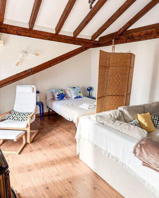 Acogedor Loft Con Vistas A La Ciudad Apartman Santender Kültér fotó