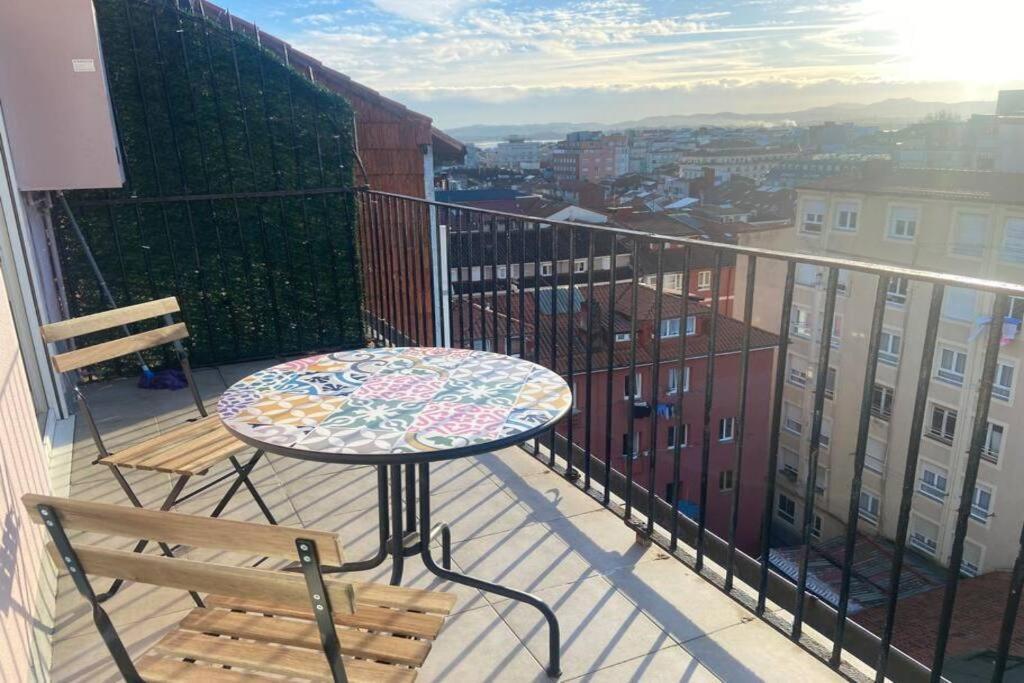 Acogedor Loft Con Vistas A La Ciudad Apartman Santender Kültér fotó